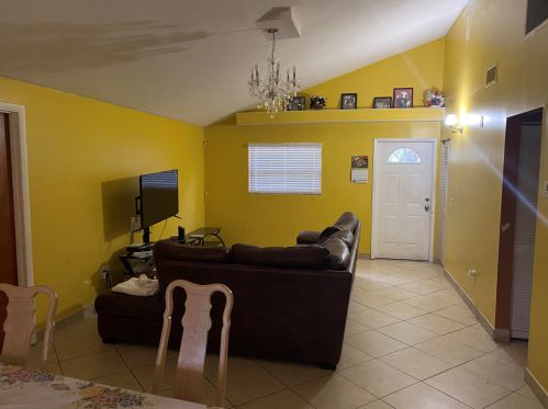 2320 Savona Blvd, Fort Pierce FL 34953-2213 exterior