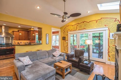 124 Smt Ave, Tavistock NJ 08033-3315 exterior