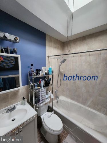 2334 Bonsall St, Philadelphia PA  19145-3211 exterior