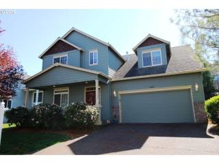 16824 Oakridge Dr, Portland, OR 97229-7355