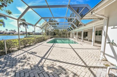 528 Turtle Hatch Rd, Naples FL 34103-8540 exterior