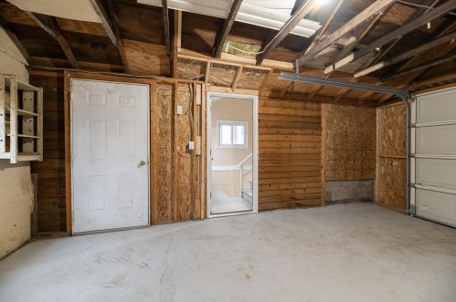 51 Ridgewood St, Kalamazoo MI  49001-4253 exterior