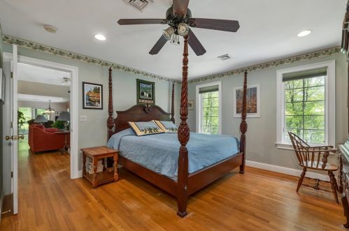 31 Sunset Ave, Concord NH 03301-2730 exterior