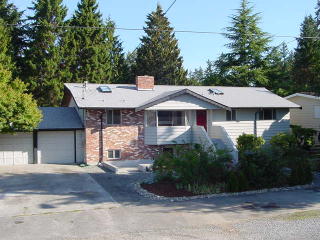 312 195th St, Seattle, WA 98177-2534