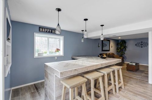 2066 Route 6, Middletown NY 10940-6159 exterior