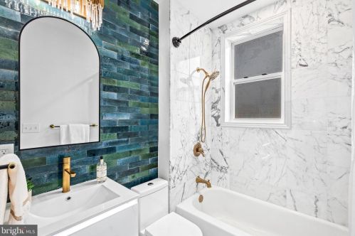 610 Roxboro Pl, Washington DC  20011-1254 exterior