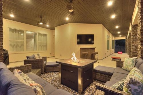 12122 Hawthorne Dr, Montgomery TX 77356-5449 exterior