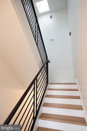 1500 Dickinson St, Philadelphia PA 19146-4757 exterior