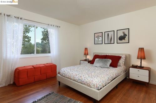 1060 Overlook Rd, Berkeley CA 94708-1712 exterior