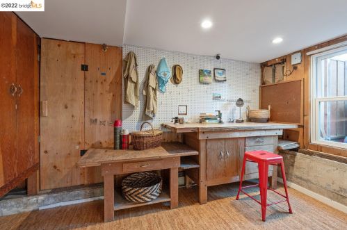 1912 Fairview St, Berkeley CA 94703-2429 exterior