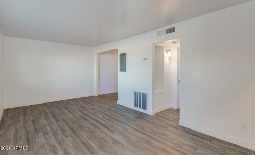 1707 18th St, Phoenix AZ 85022-3353 exterior