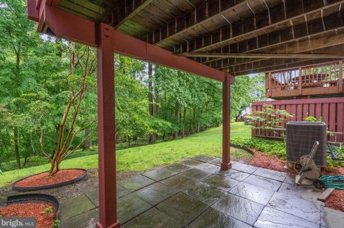 1633 Hugo Cir, Silver Spring MD 20906-5922 exterior