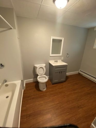 31 Vernon St, Worcester MA 01610-1996 exterior