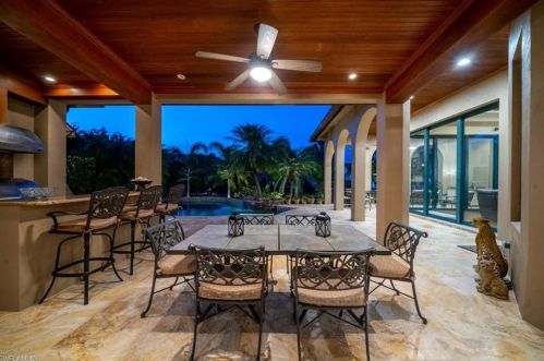 611 18 Ave, Naples FL 34120-7476 exterior