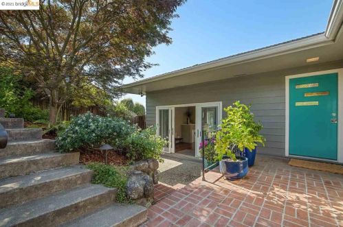 763 Alvarado Rd, Berkeley CA 94705-1553 exterior