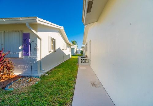 902 18 St, Boynton Beach FL 33426-5429 exterior