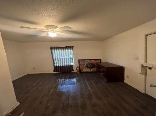 4707 Frank St, Dallas TX 75210-2010 exterior