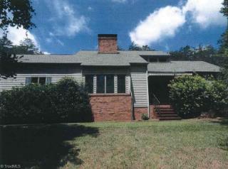 488 Mount Zion Rd, Pinnacle, NC 27043-9079