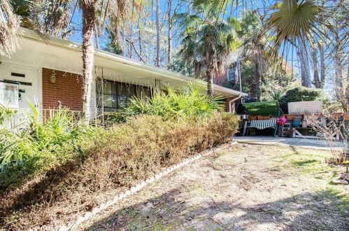 1367 Carolyn Dr, Atlanta, GA 30329-3546