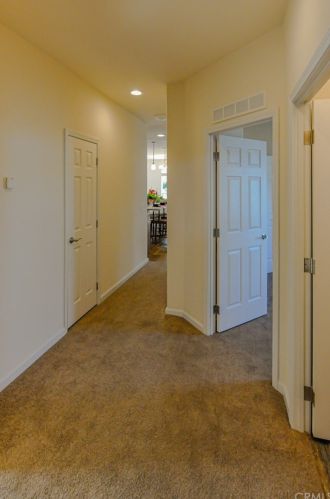 4010 Saviers Rd, Oxnard CA  93033-6494 exterior