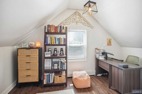 23 Cathy Ave, Paterson NJ  07506-1001 exterior