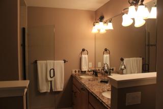 1534 10th Ave, Seattle WA  98119-3807 exterior