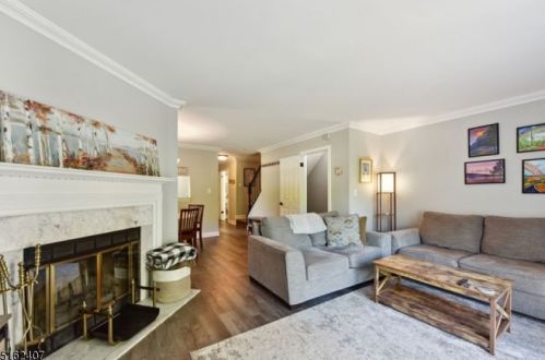 1908 Bayley Ct, Bridgewater NJ  08807-3544 exterior