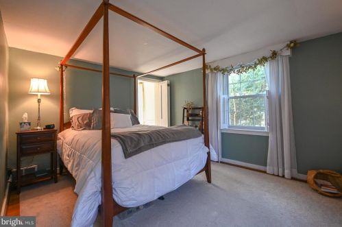 918 Church St, Limerick PA 19468-2123 exterior