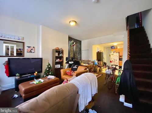 2016 Carlisle St, Philadelphia PA  19121-2307 exterior