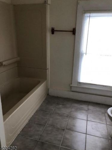 238 Belvidere Ave, Washington NJ  07882-1354 exterior