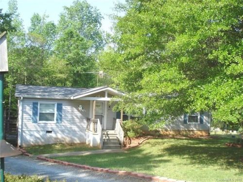 6819 Aerowood Cir, Waxhaw, NC 28173-9407