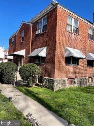 4055 Comly St, Philadelphia, PA 19135-3819