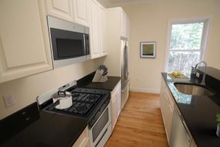 65 Langdon St, Cambridge MA  02138-2514 exterior