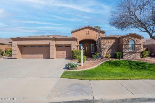 2146 Buena Vis Dr, Chandler AZ 85249-4608 exterior