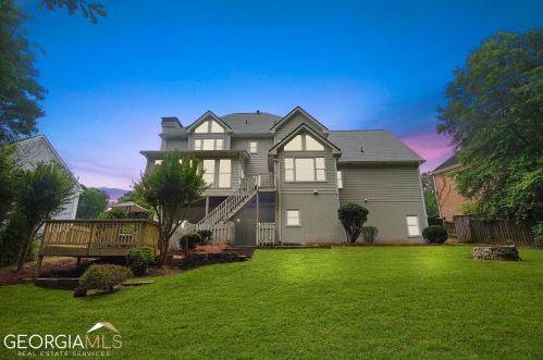 611 Belgrave Ln, Tucker GA  30084-2077 exterior