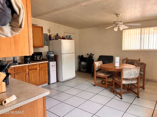 741 Missouri St, Tucson AZ 85714-2937 exterior