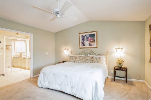 11210 Aspen Gln Dr, Boynton Beach FL 33437-1823 exterior