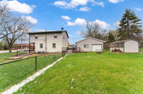 4645 68th St, Milwaukee WI  53220-3917 exterior