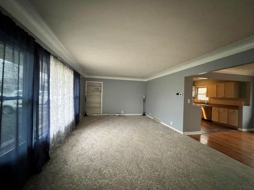 428 Espanola Ave, Kalamazoo, MI 49004-1139