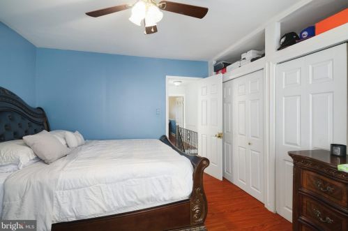 6037 Keystone St, Philadelphia PA 19135-4217 exterior