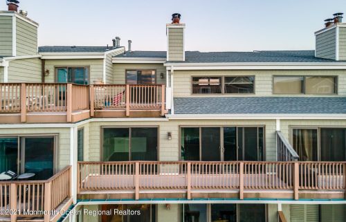 38 Hidden Hbr Dr, Point Pleasant Beach NJ 08742-4841 exterior