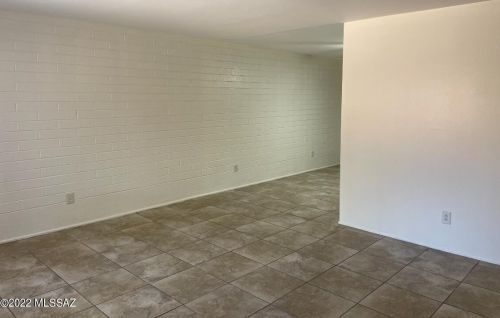 3736 Fairmount St, Tucson AZ  85716-3754 exterior