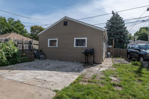 3604 37th St, Milwaukee, WI 53216-3408