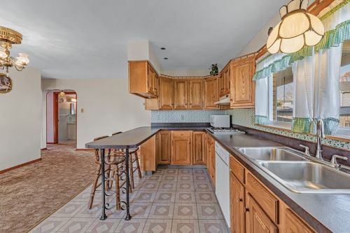 12 Main St, Manor PA 15665-9755 exterior