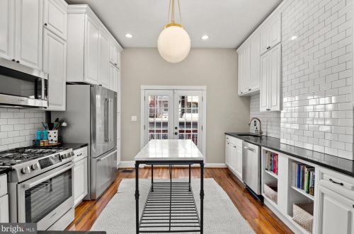 42 Quincy Pl, Washington DC 20001-1107 exterior