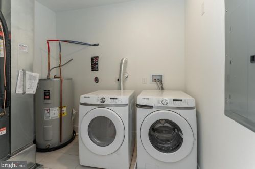 2136 2nd St, Philadelphia PA  exterior