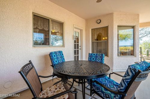 2621 Peter Seward Dr, Tucson AZ 85745-9611 exterior