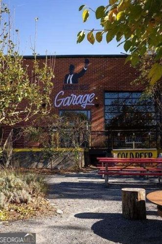 1437 Kenilworth Dr, Atlanta GA 30310-3943 exterior