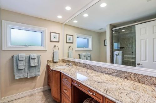 635 Anchor Rode Dr, Naples FL 34103-2716 exterior