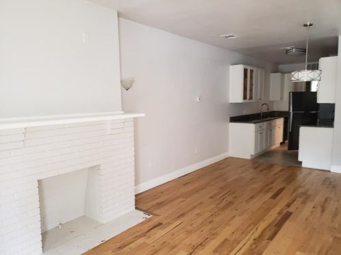 717 Clinton Ave, Dallas TX  75208-3604 exterior